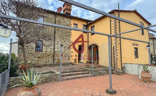Center, Vinci, Tuscany 1
