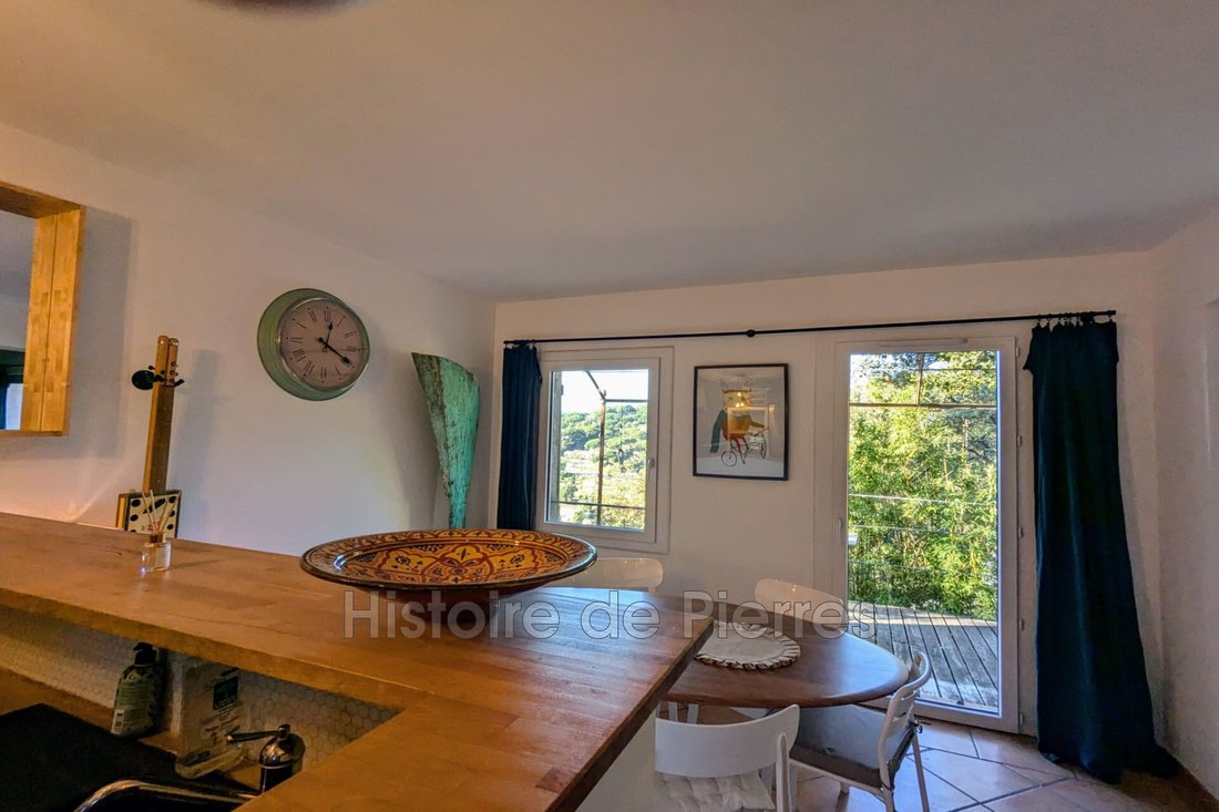 Villa in Grimaud, Provence-Alpes-Côte d'Azur, Frankreich 3 - 14998115
