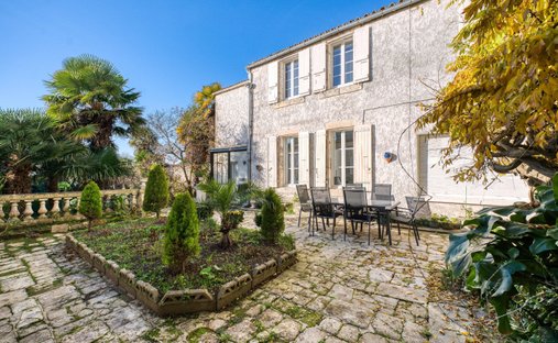 House in Marennes, Marennes-Hiers-Brouage, France 1