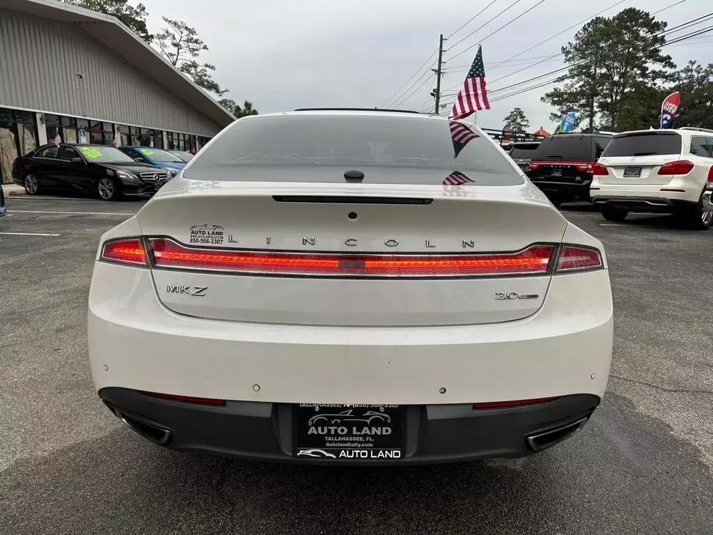Sedan in Tallahassee, FL, United States 4 - 14999322