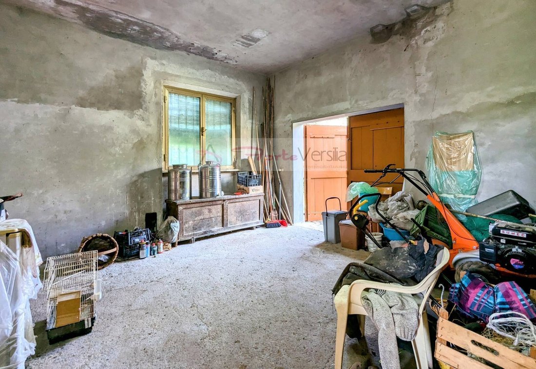 Villa in Seravezza, Tuscany, Italy 3 - 14996131