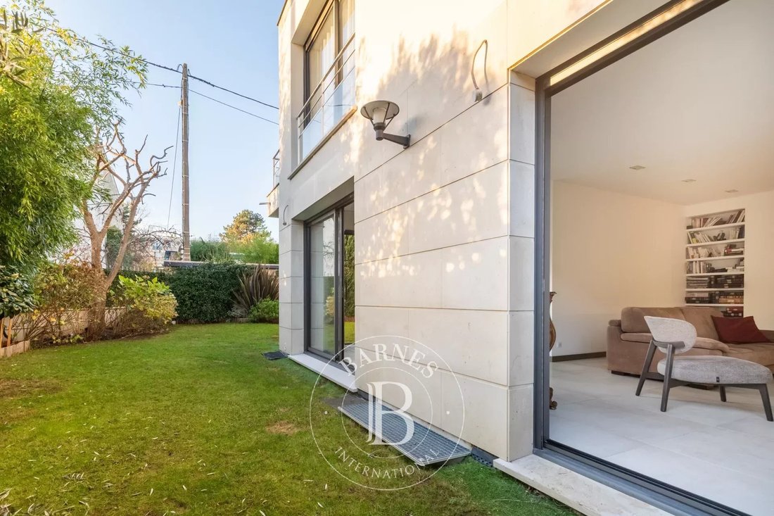 Villa in Chatou, Ile-de-France, France 3 - 14998377