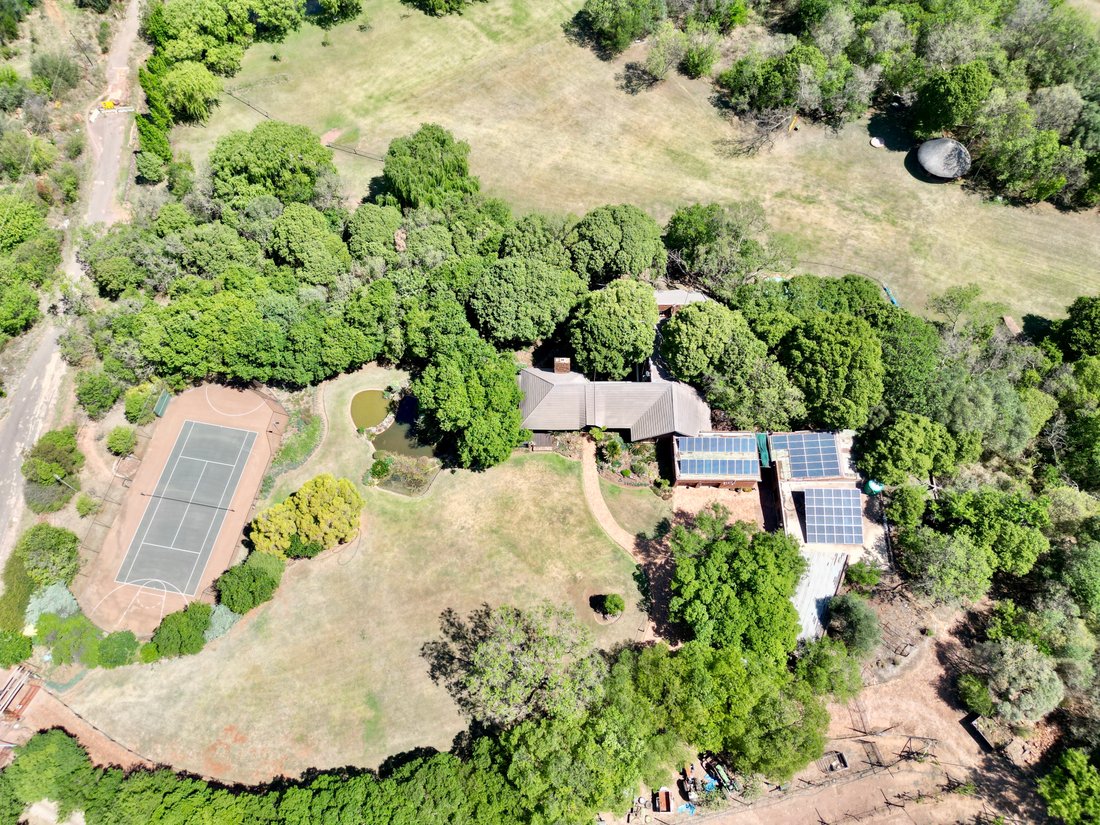 Farm Ranch in Pretoria Central, Gauteng, South Africa 1 - 14996349
