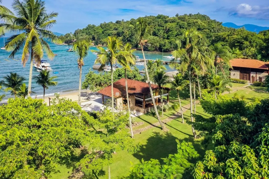 Estate in Angra dos Reis, State of Rio de Janeiro, Brazil 1 - 14996868