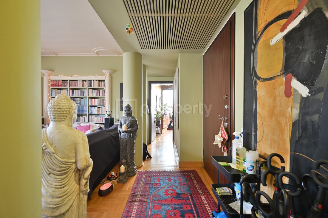 Apartment in Sunoikia Kolonakiou, 1st District of Athens, Athens 4 - 14994411