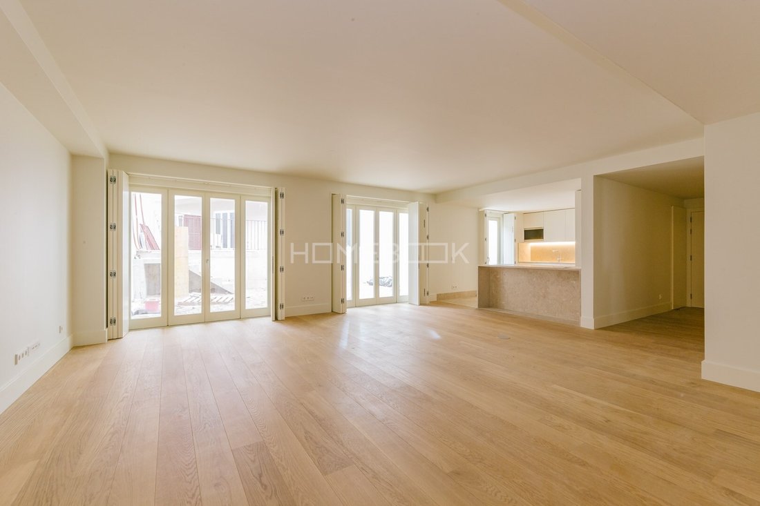 Apartment in Santo Antonio, Lisbon, Portugal 1 - 15001290
