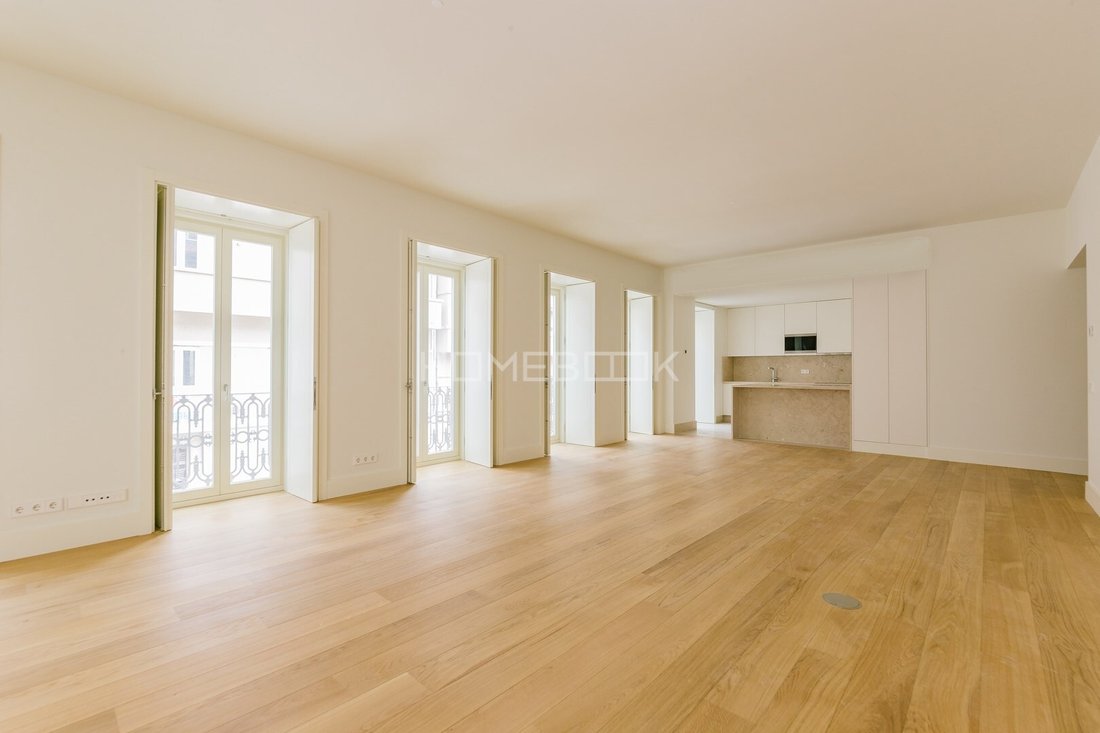 Apartment in Santo Antonio, Lisbon, Portugal 3 - 15001291