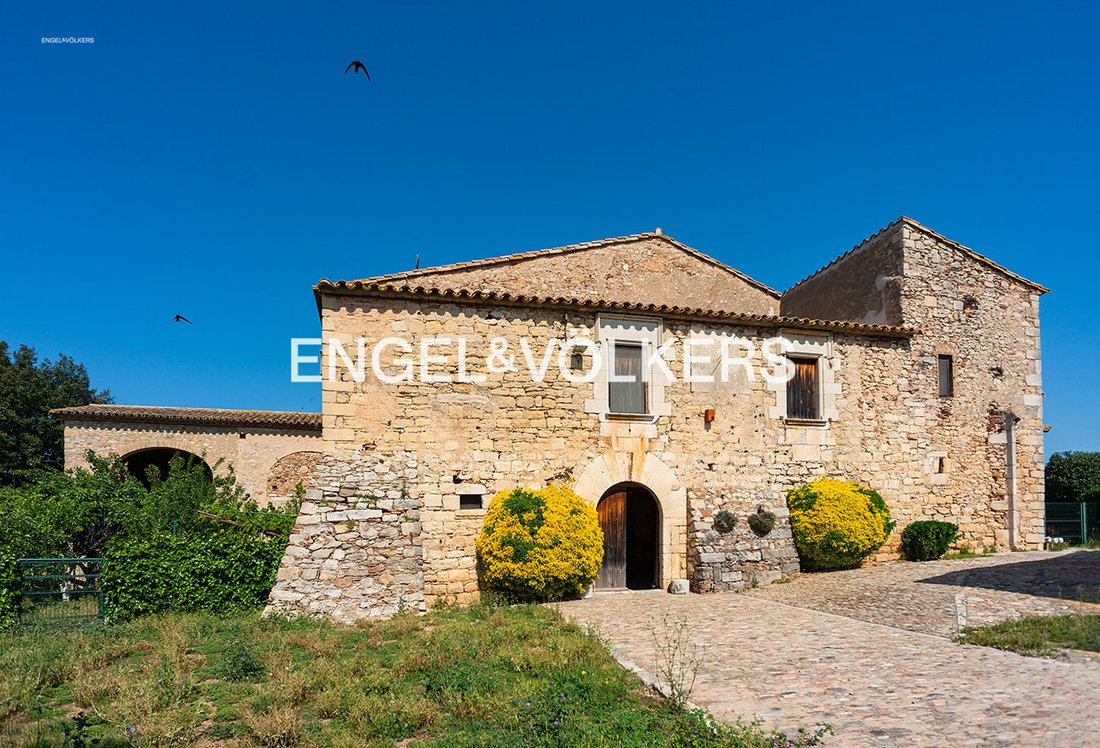 Townhouse in Girona, Catalonia, Spain 1 - 15001304