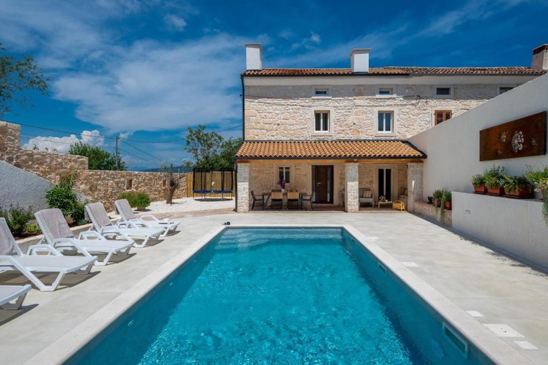 Villa in Rakalj, Istria County, Croatia 1 - 15002748
