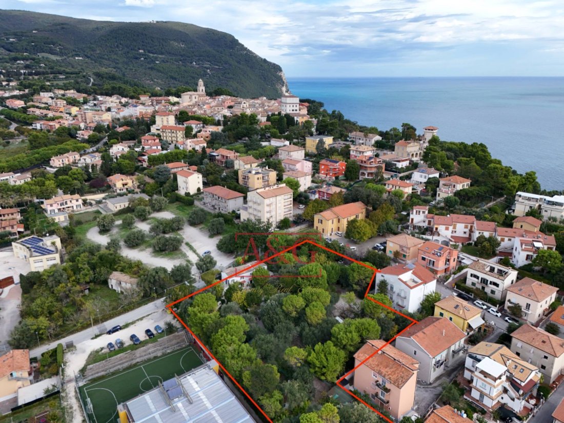 Sirolo, Marche, Italy 3 - 15002771
