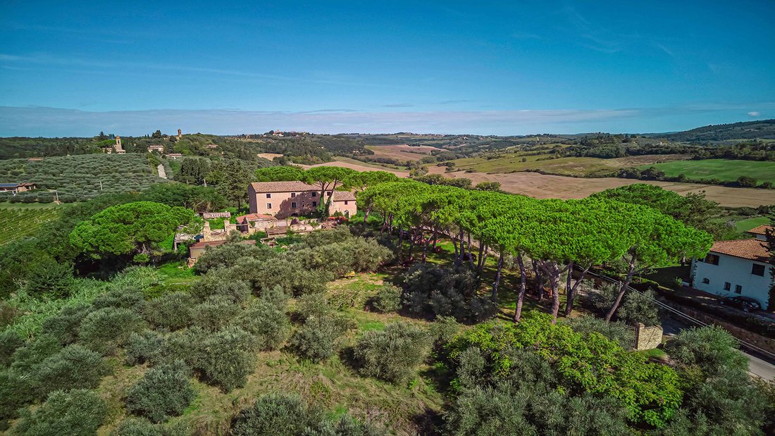 House in Historic Center, Siena, Tuscany 2 - 14847425