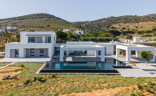 Villa in Antiparos, Aegean, Greece 1