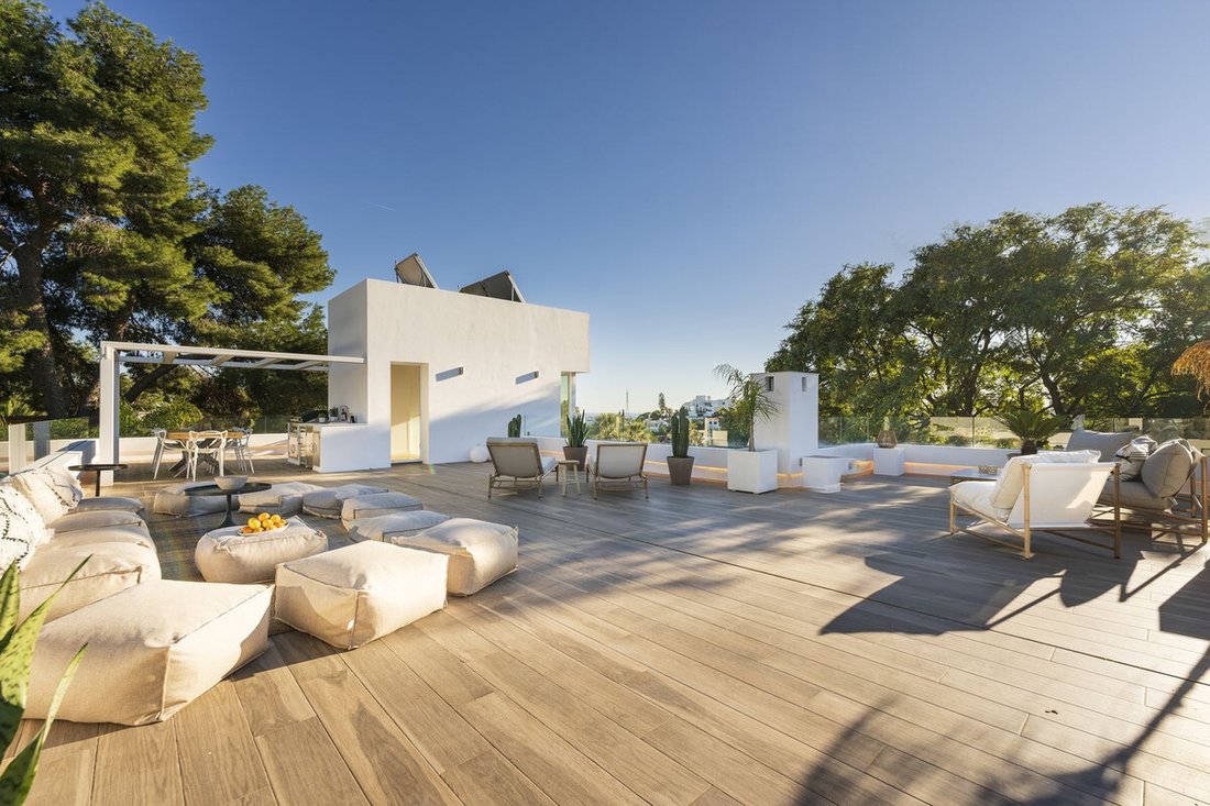 Villa in Puerto Banus, Marbella, Spain 5 - 15003517