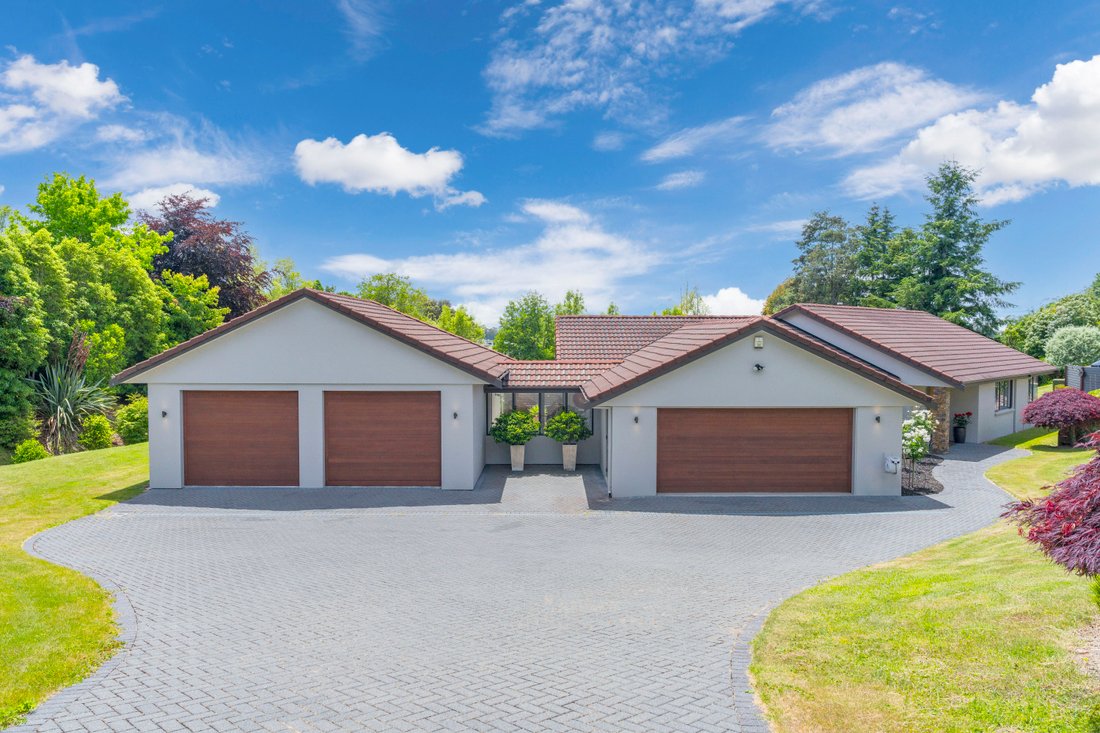House in Taupo, Waikato, New Zealand 3 - 15006546