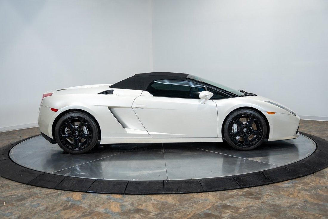 Cabriolet in Saint Louis, MO, United States 5 - 15005371