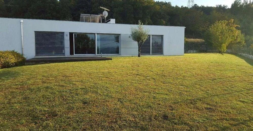 Villa in Fonte Arcada e Oliveira, Braga, Portugal 2 - 15006811
