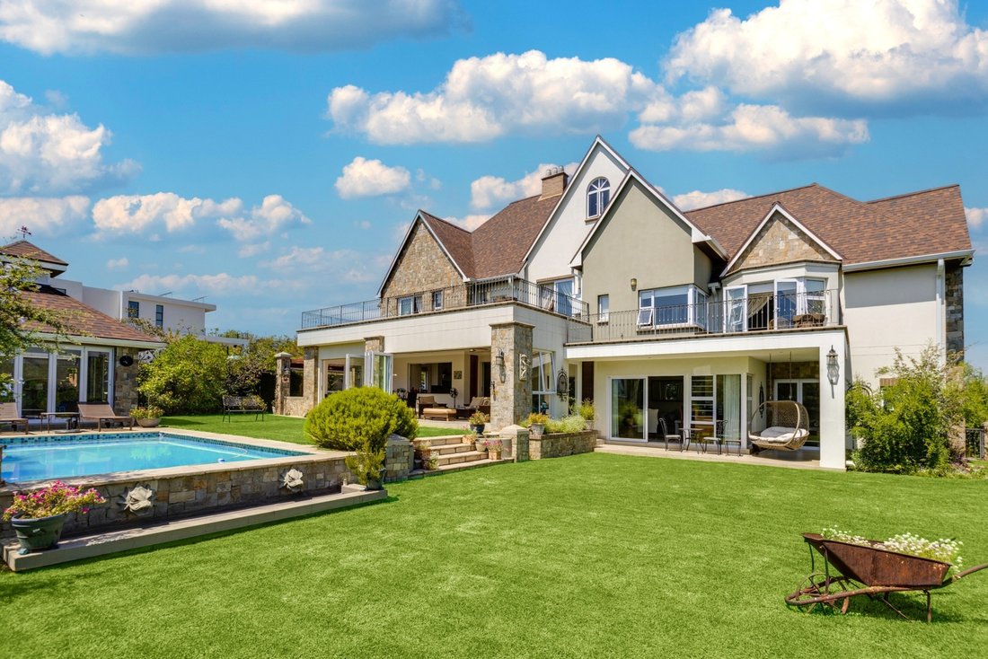 House in Midrand, Gauteng, South Africa 1 - 15004423