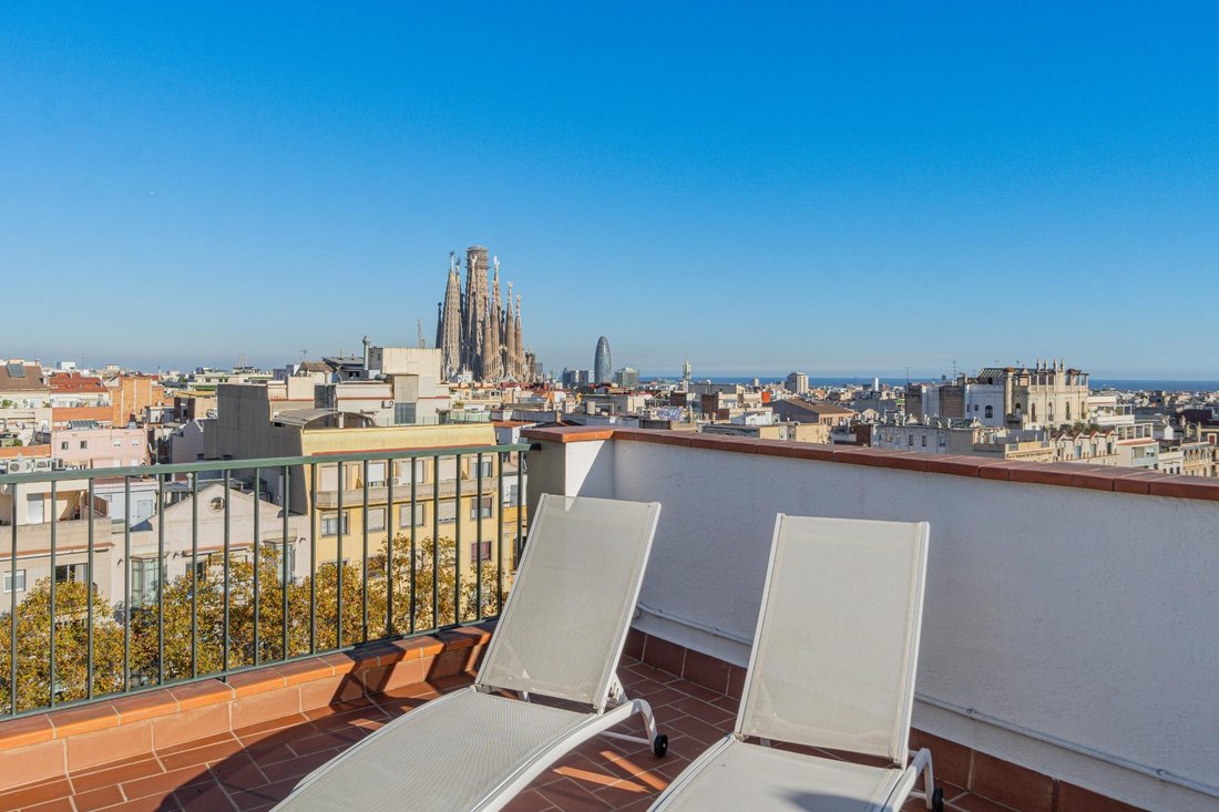 Penthouse in Eixample, Barcelona, Spain 1 - 15006372