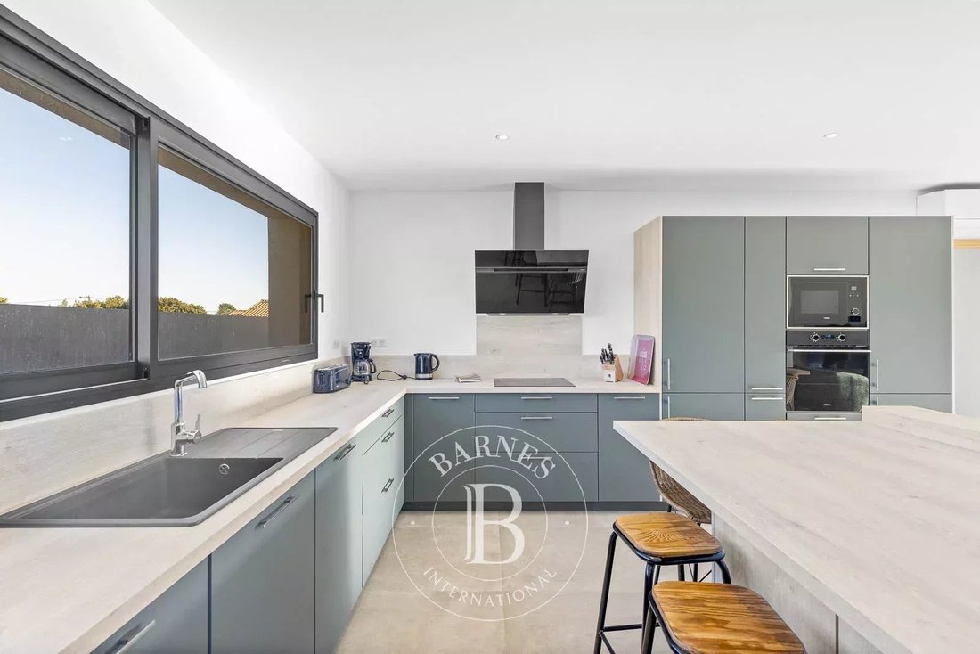 Villa in Lecci, Corsica, France 4 - 15006872