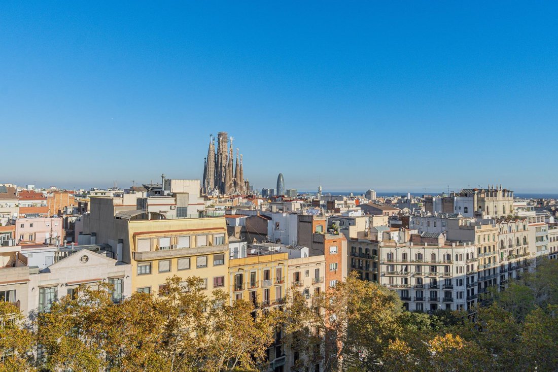 Penthouse in Eixample, Barcelona, Spain 2 - 15006372
