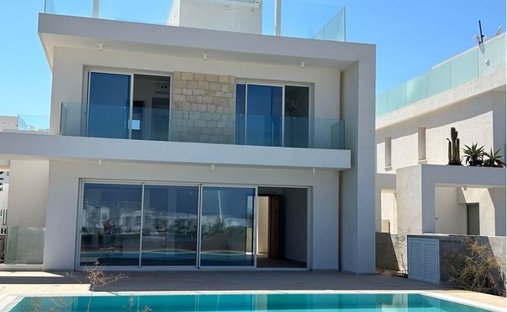 Villa in Paralimni, Famagusta, Cyprus 1