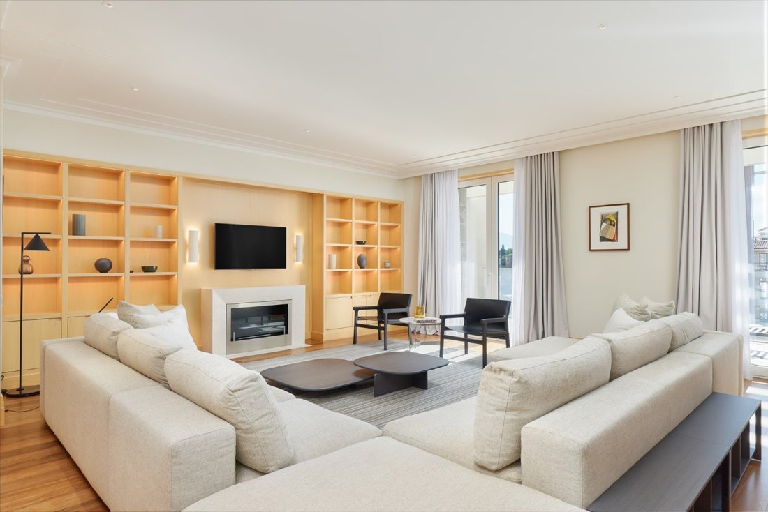 Apartment in Tivat, Tivat Municipality, Montenegro 2 - 15006706