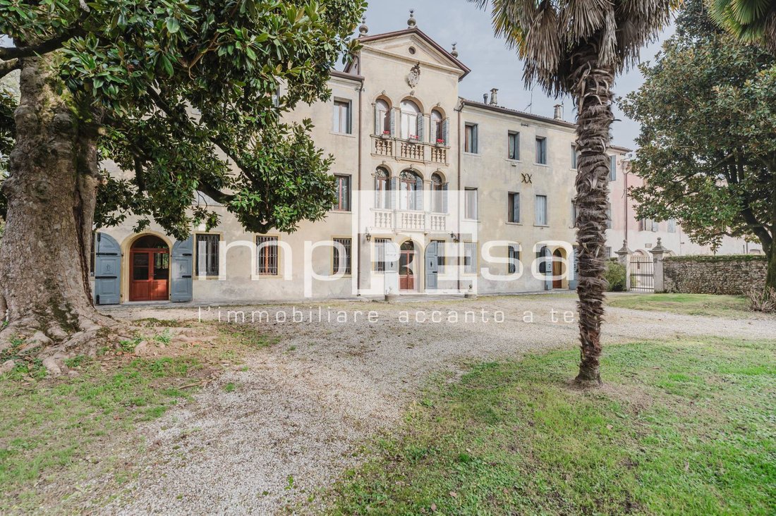 Villa in Vazzola, Veneto, Italy 1 - 15007274