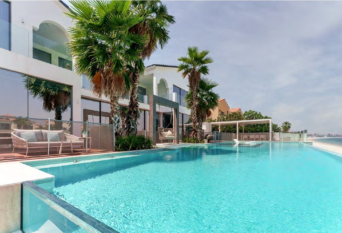 Villa in Palm Jumeirah, Dubai, United Arab Emirates 1 - 15008423