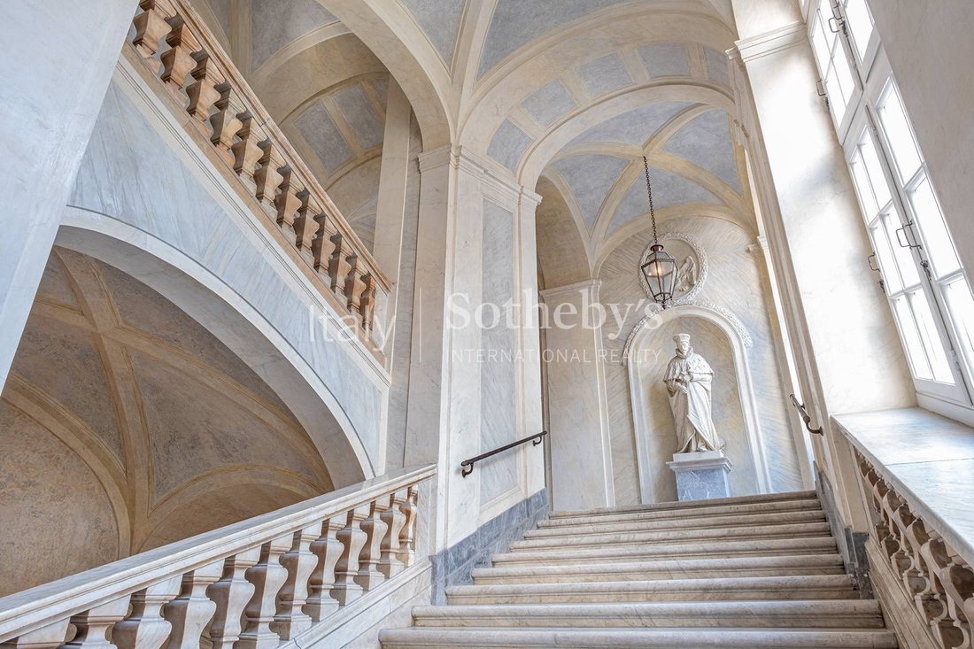 Apartment in Naples, Campania, Italy 3 - 15008533