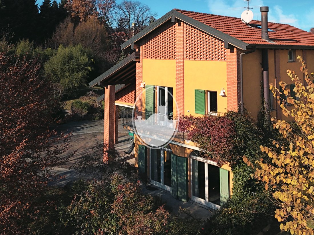 Country House in Gornate-Olona, Lombardy, Italy 1 - 15008604