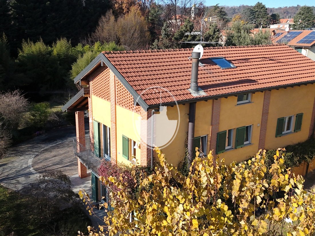 Country House in Gornate-Olona, Lombardy, Italy 4 - 15008604