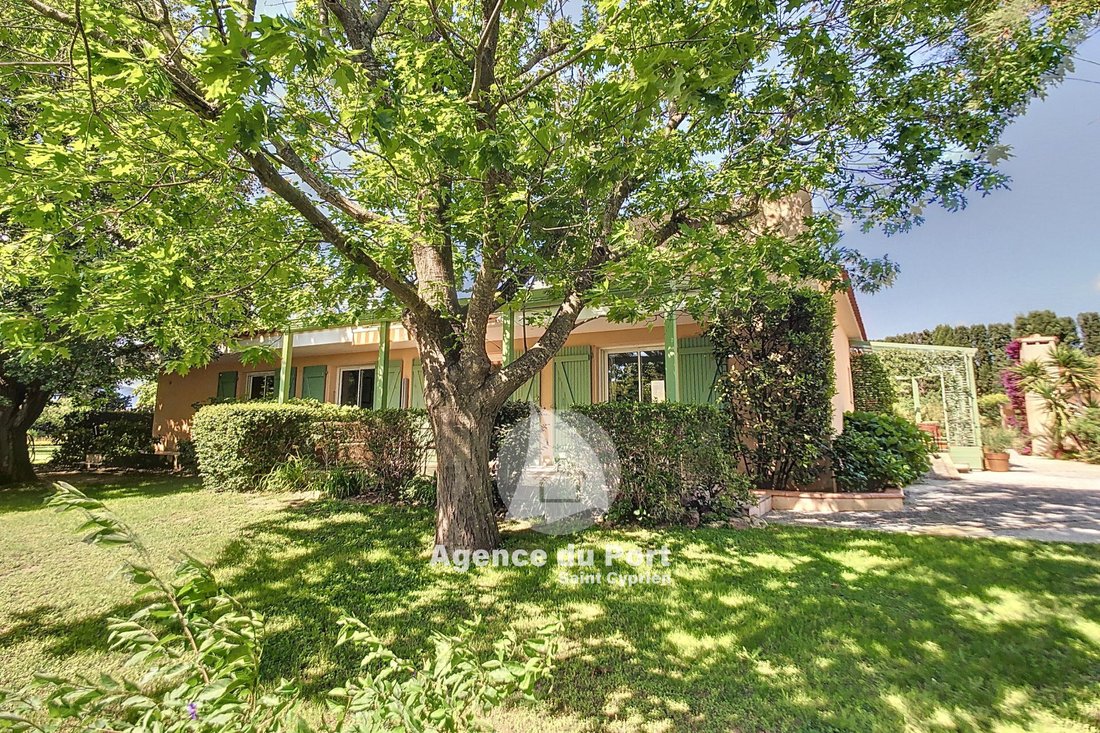 Villa in Saint-Cyprien, Occitania, France 2 - 15009109
