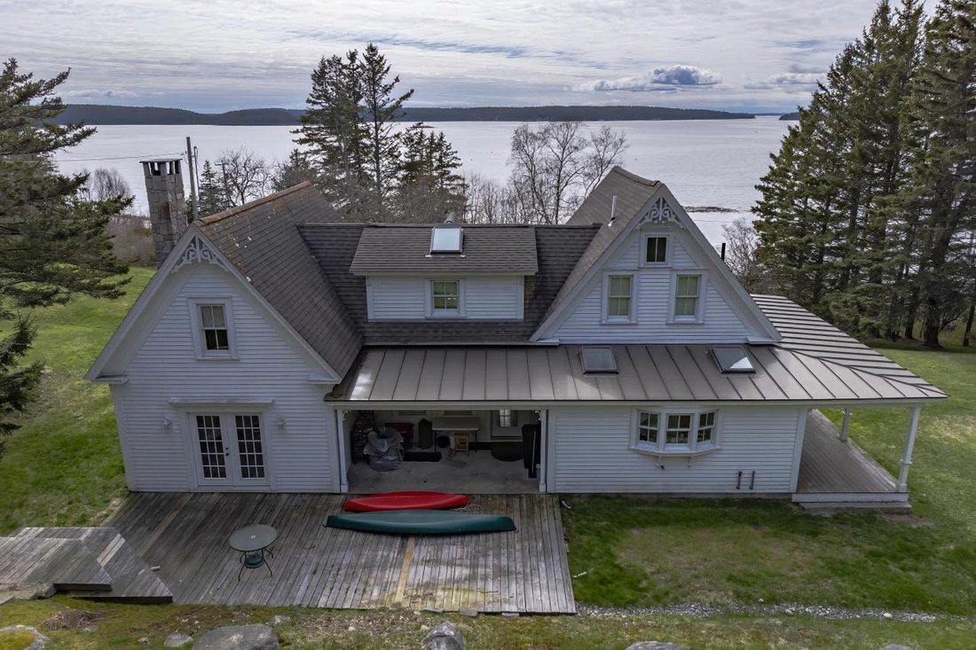 House in Swans Island, Maine, United States 1 - 14669653