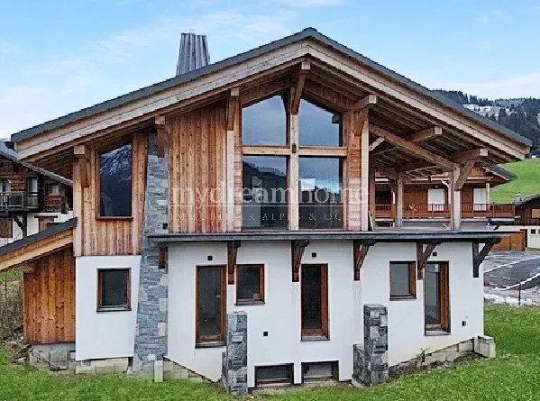 Chalet in Crest-Voland, Auvergne-Rhône-Alpes, France 1 - 15010706