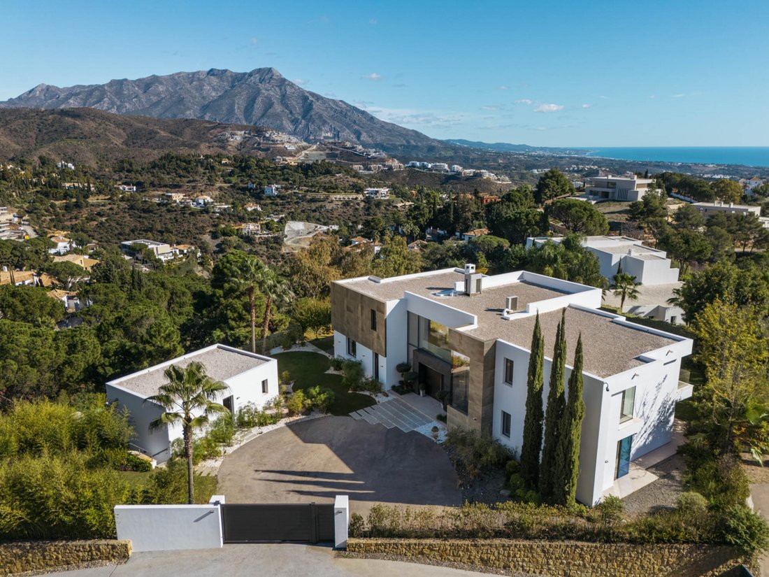Villa in El Madroñal, Benahavis, Spain 4 - 15009094