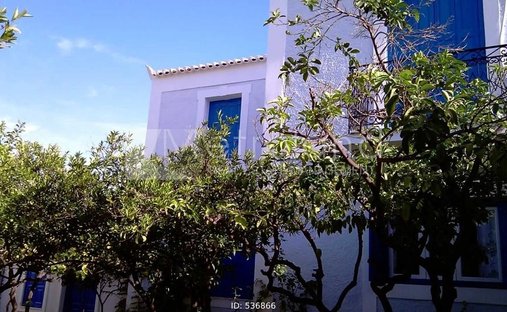 Haus in Spetses, Attika, Griechenland 1