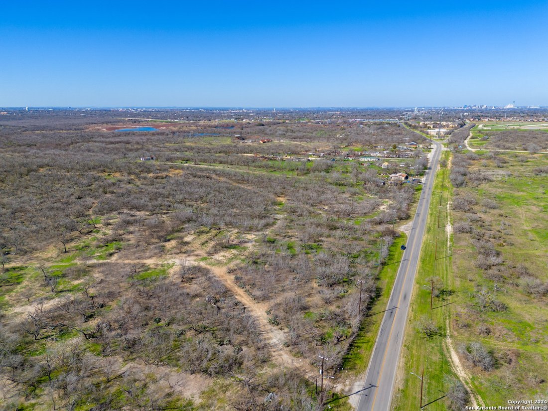 Land in San Antonio, Texas, United States 5 - 14796930