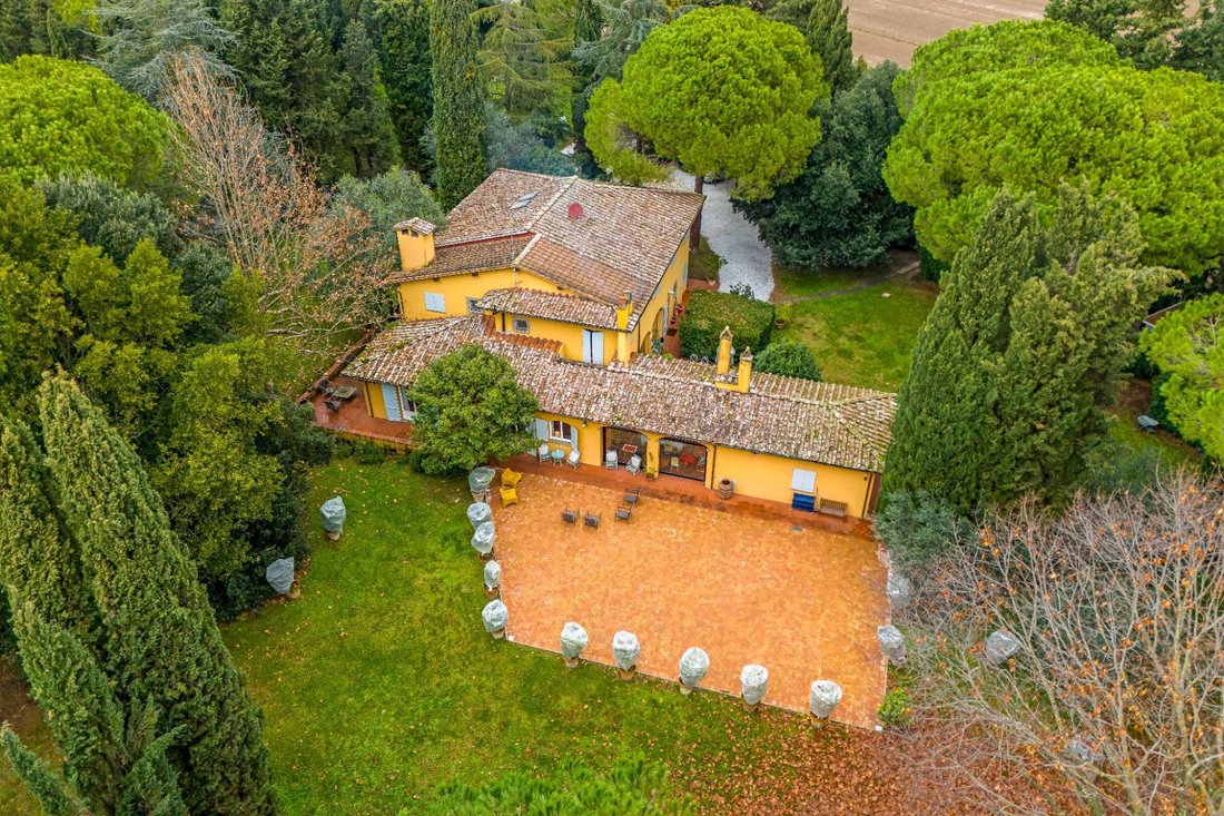 Villa a Madonna Dell'acqua, Toscana, Italia 2 - 15010534