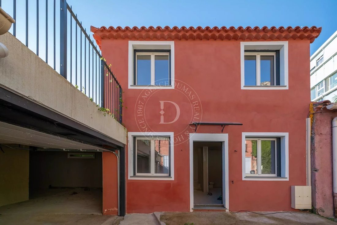Villa in Beaulieu-sur-Mer, Provence-Alpes-Côte d'Azur, France 5 - 15009195