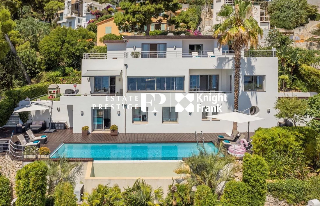 House in Èze, Provence-Alpes-Côte d'Azur, France 1 - 13386330