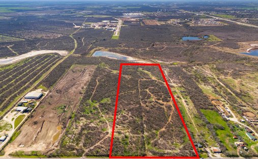 Land in San Antonio, Texas, United States 1