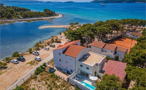 House in Gradska cetvrt Varos, Sibenik, Sibenik-Knin County 1