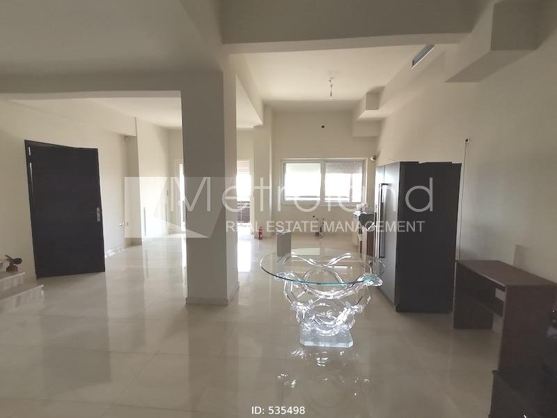 House in Korydallos, Attica, Greece 2 - 15009592