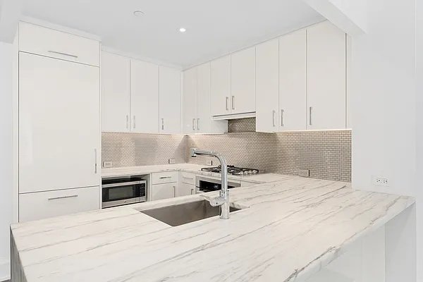 Condo in New York, New York, United States 2 - 15010106