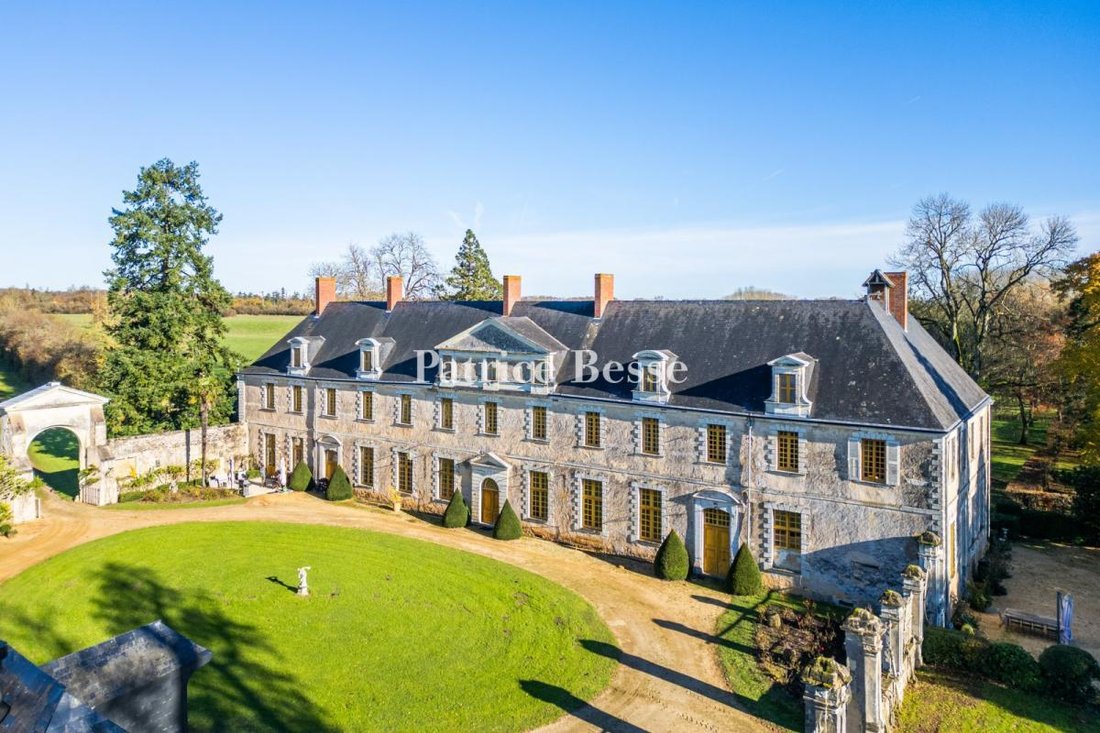 Le Rêve de l’Abbé: A 16th-Century Château Where Time Stands Still