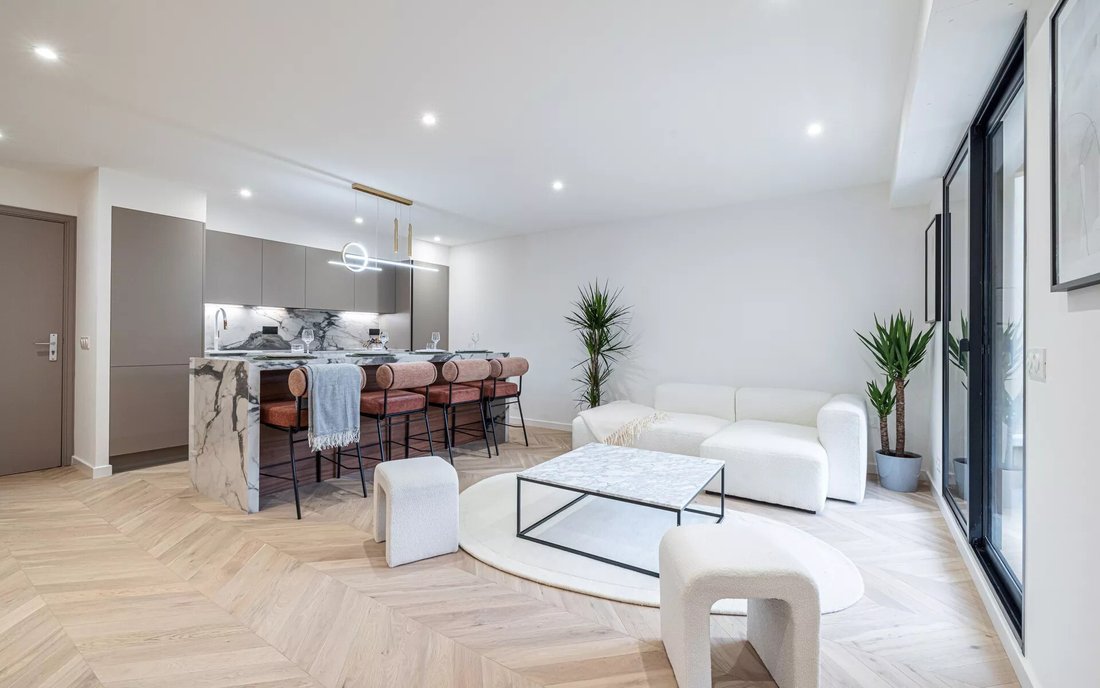 Apartment in Liberation, Nice, France 2 - 15020871