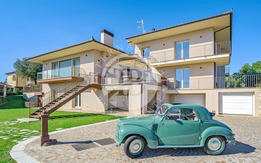 Villa in Foiano della Chiana, Tuscany, Italy 5 - 15014804