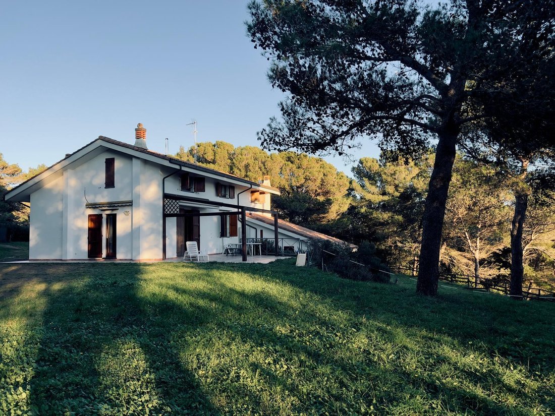 Villa in Castiglioncello, Rosignano Marittimo, Tuscany 4 - 15014744