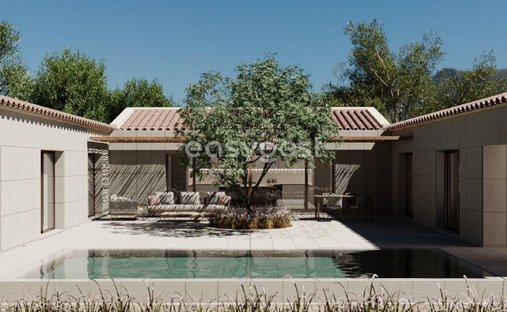 Townhouse in Loule (Sao Clemente), Algarve, Portugal 1