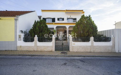 Townhouse in Montijo e Afonsoeiro, Setubal, Portugal 1